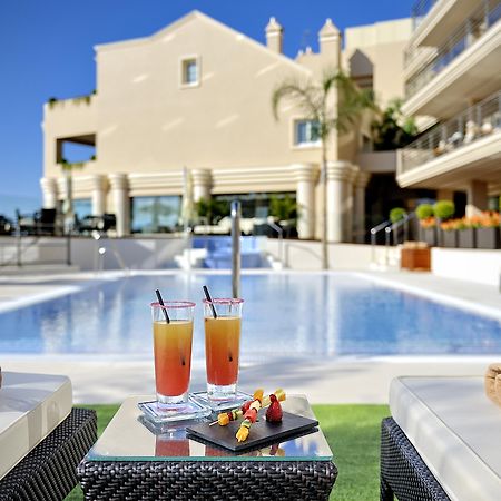Готель Vincci Seleccion Aleysa Бенальмадена Екстер'єр фото The pool at the hotel