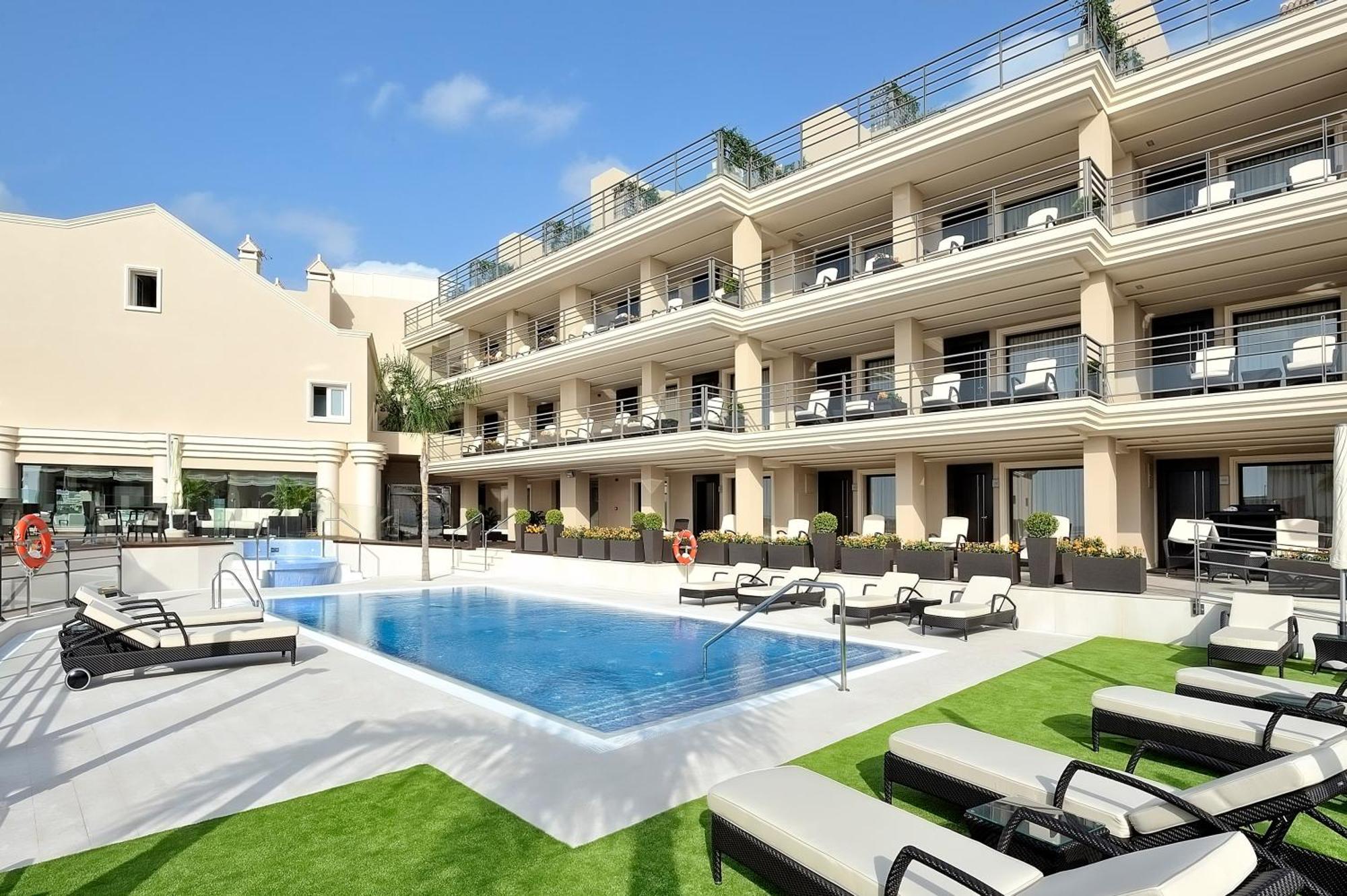 Готель Vincci Seleccion Aleysa Бенальмадена Екстер'єр фото Hotel